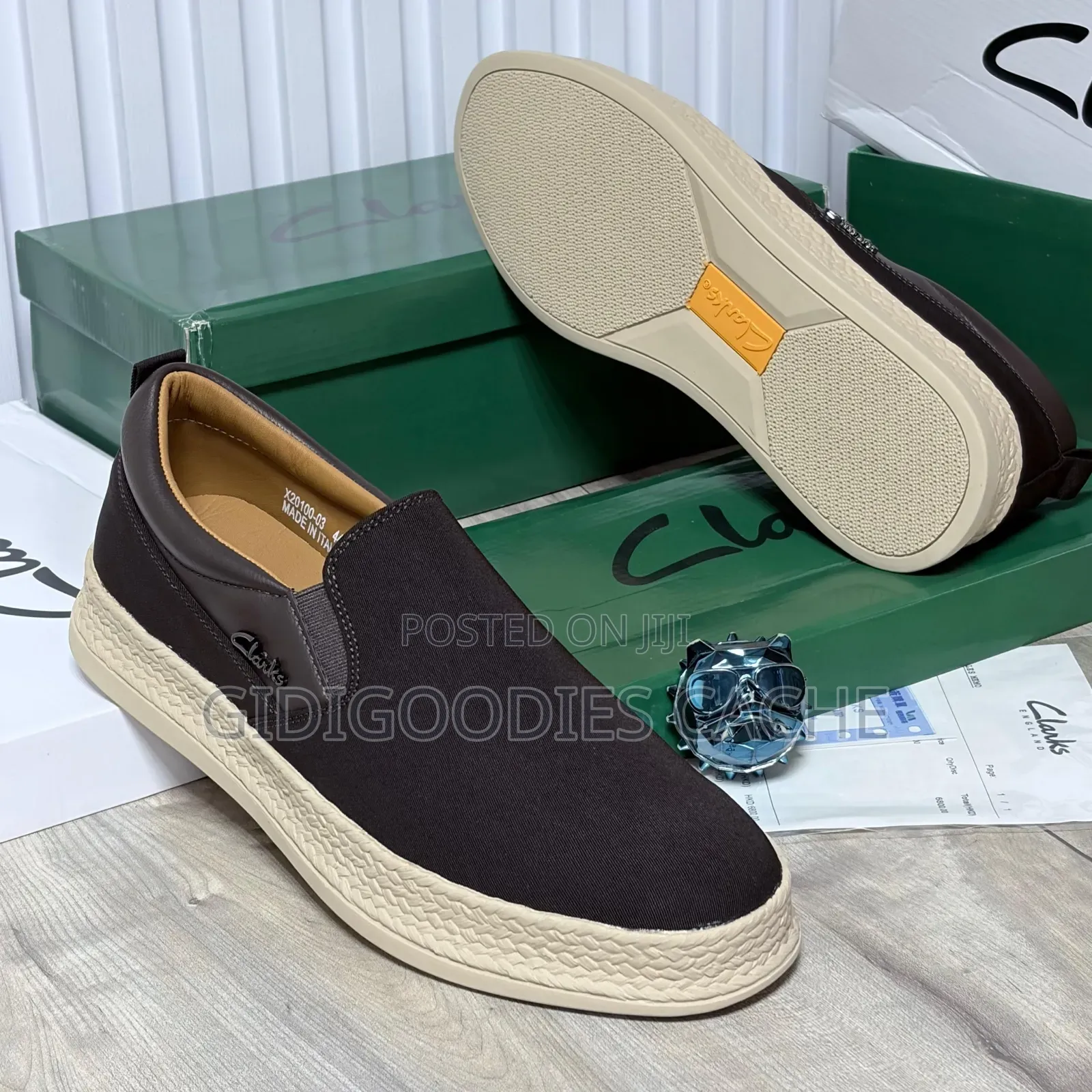 Clarks Canvas Shoes Size 40-46