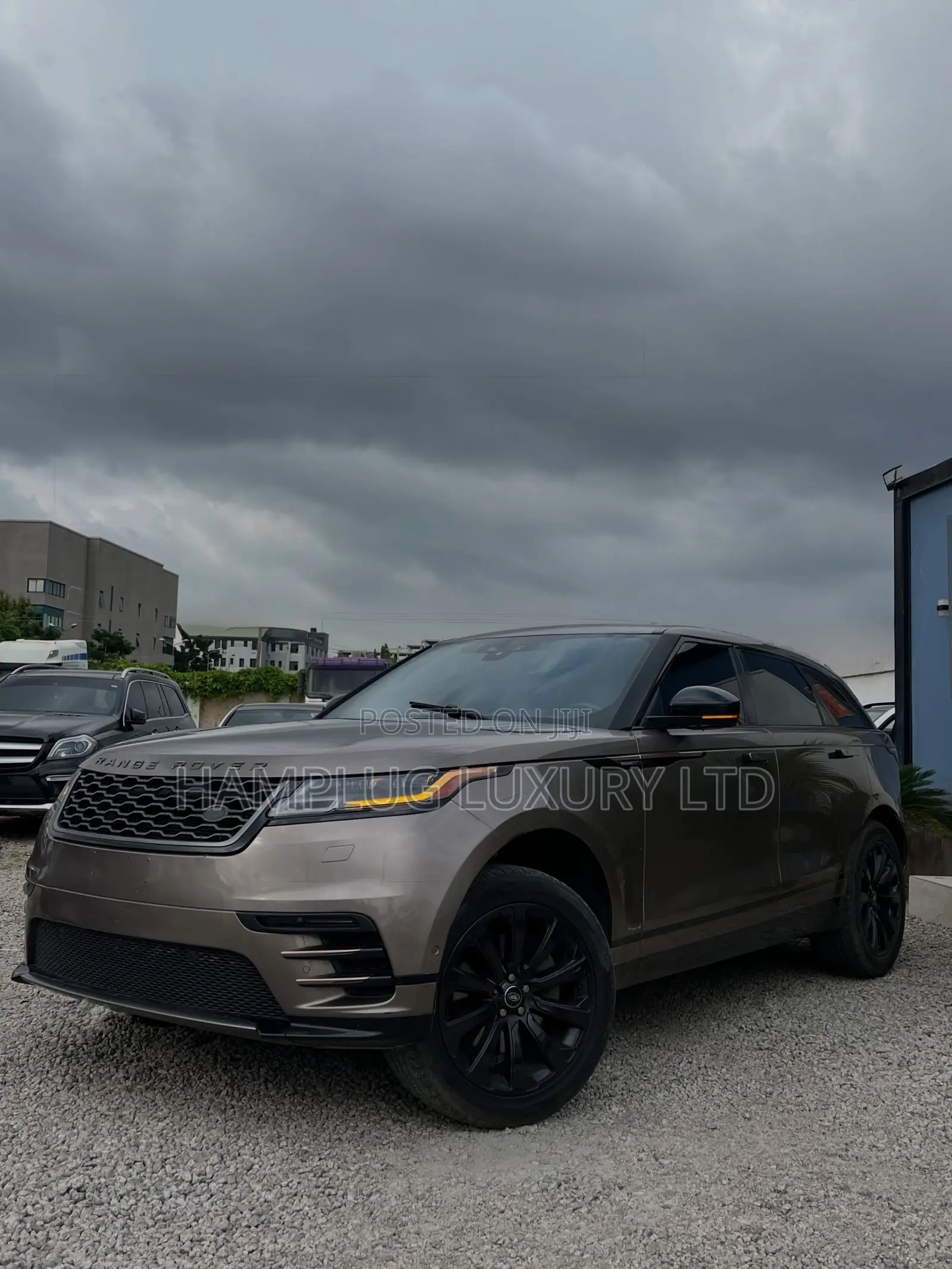 Land Rover Range Rover Velar 2018 Brown