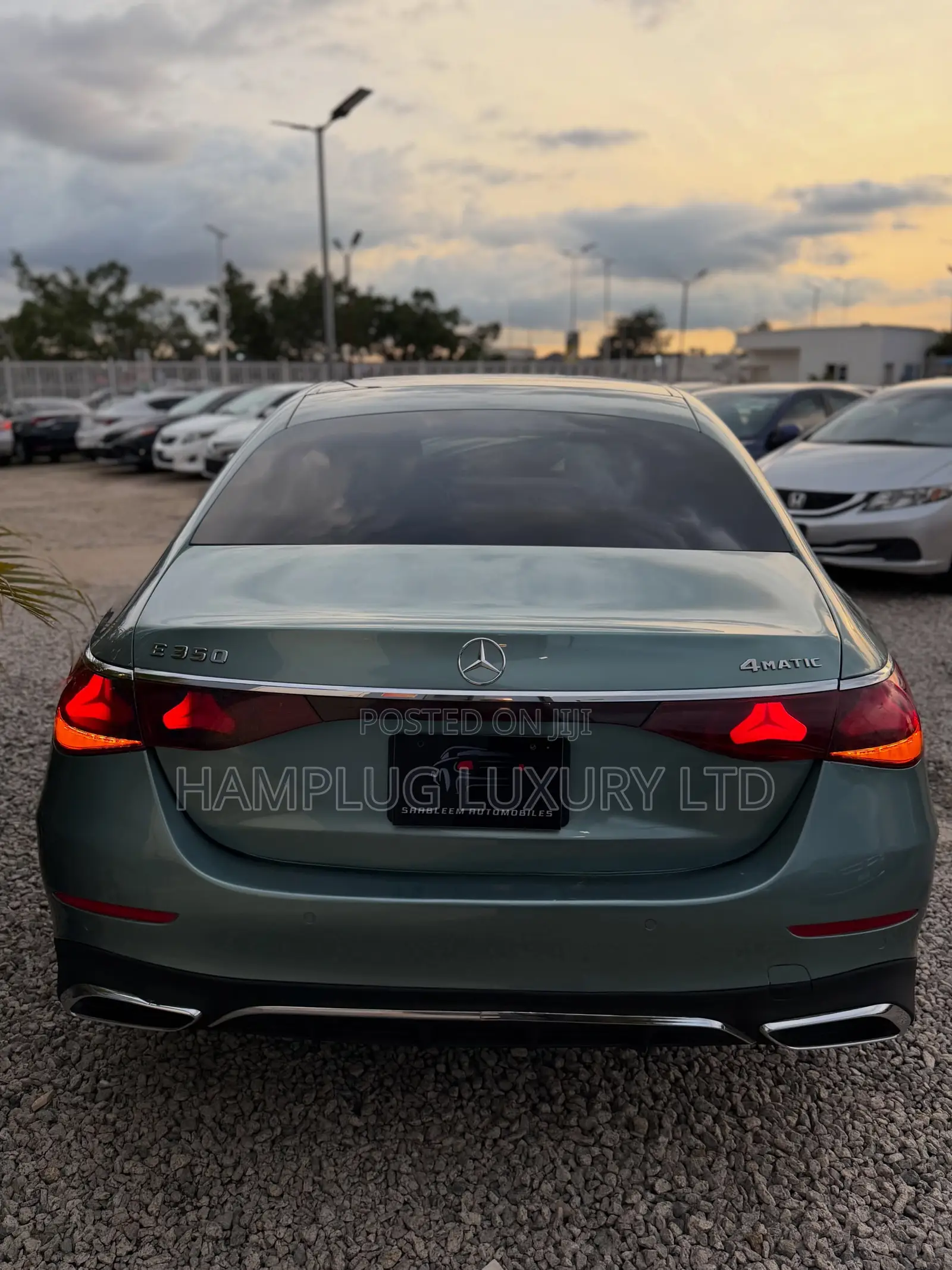 Mercedes-Benz E350 2024 Blue