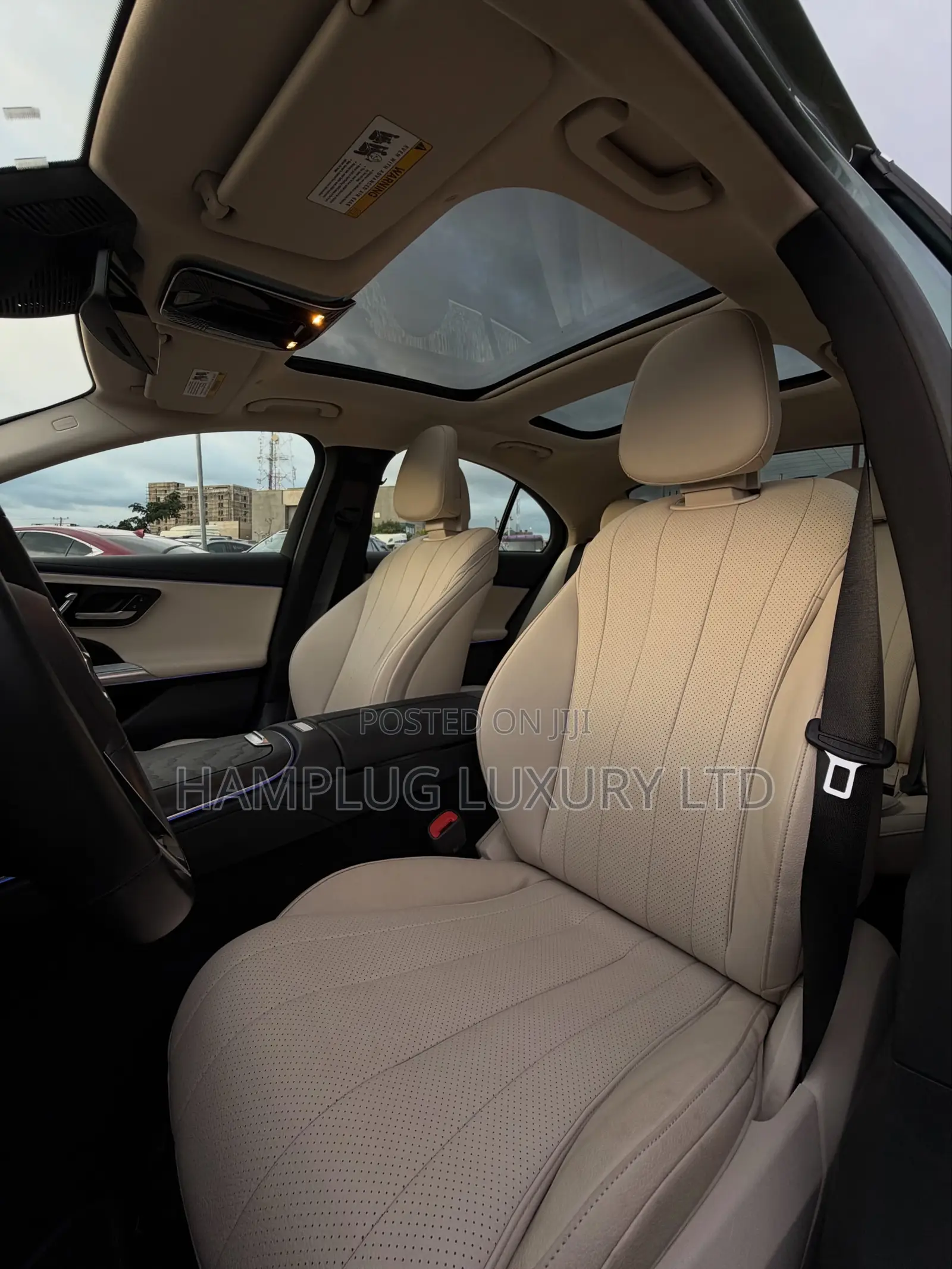 Mercedes-Benz E350 2024 Blue