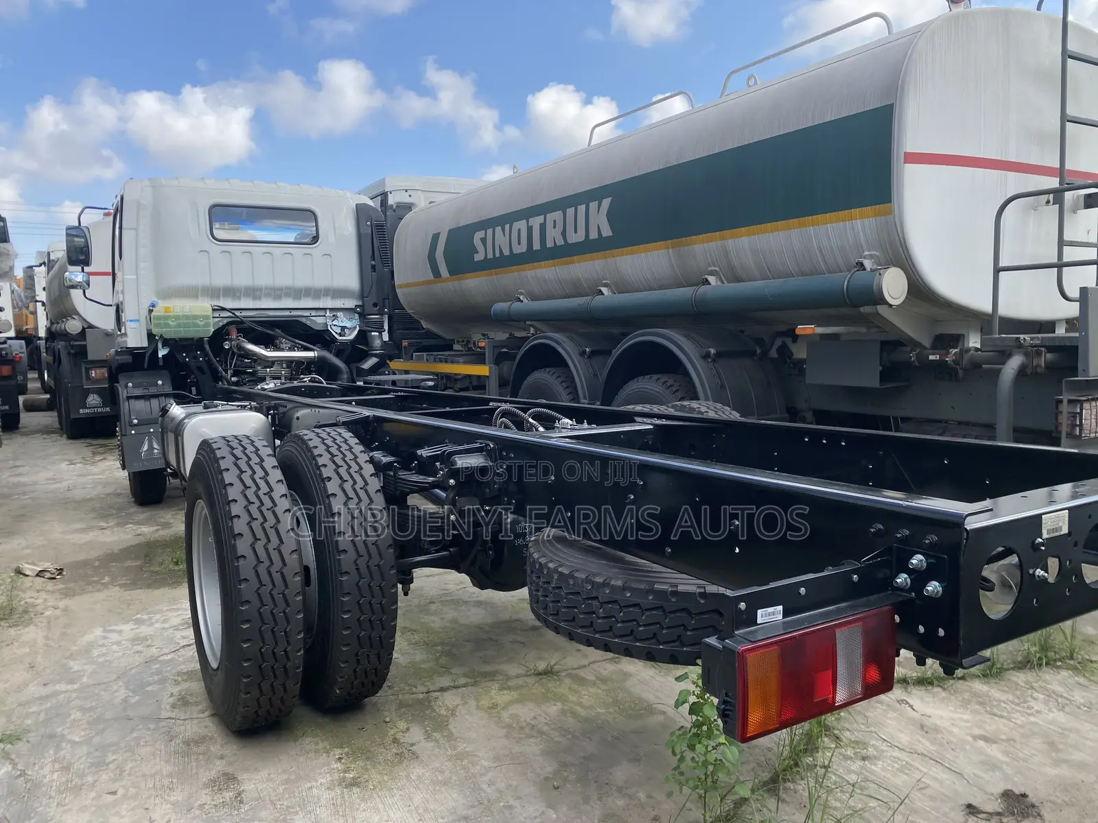 HOMAN Cab & Chassis
