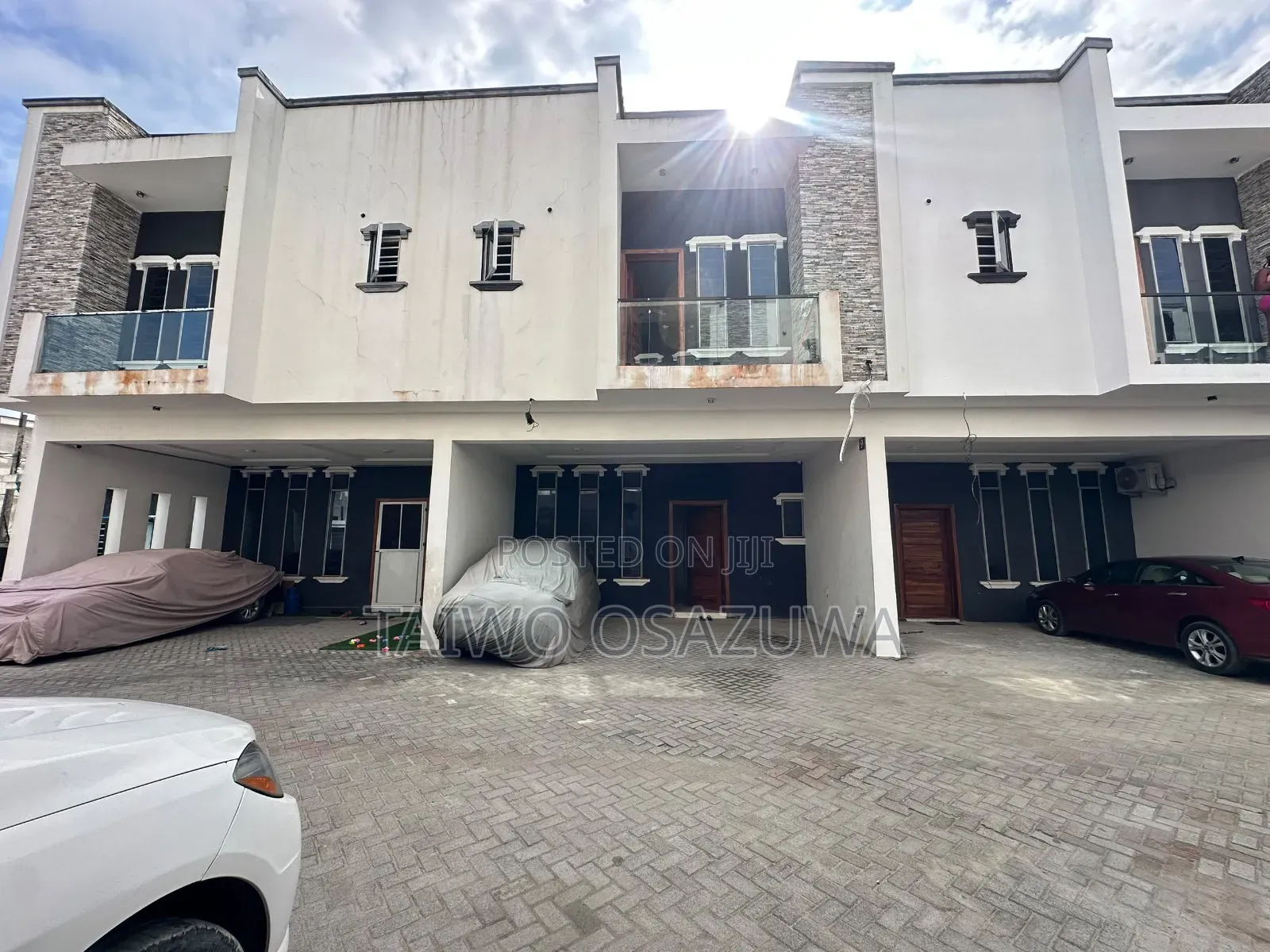 4bdrm Duplex in Ikota for rent