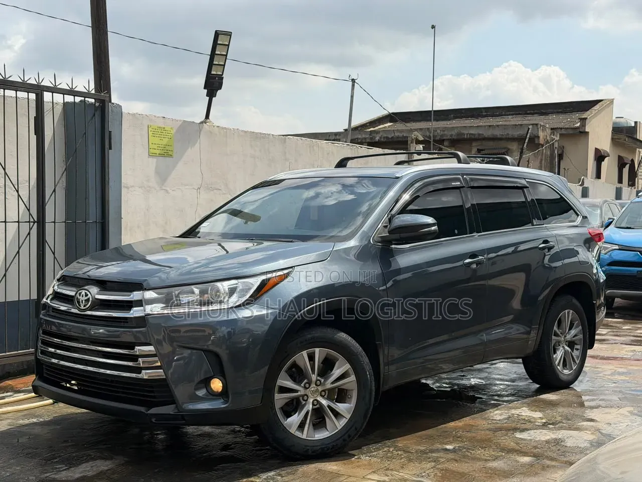 Toyota Highlander XLE 4dr SUV AWD (3.5L 6cyl 6A) 2015 Blue