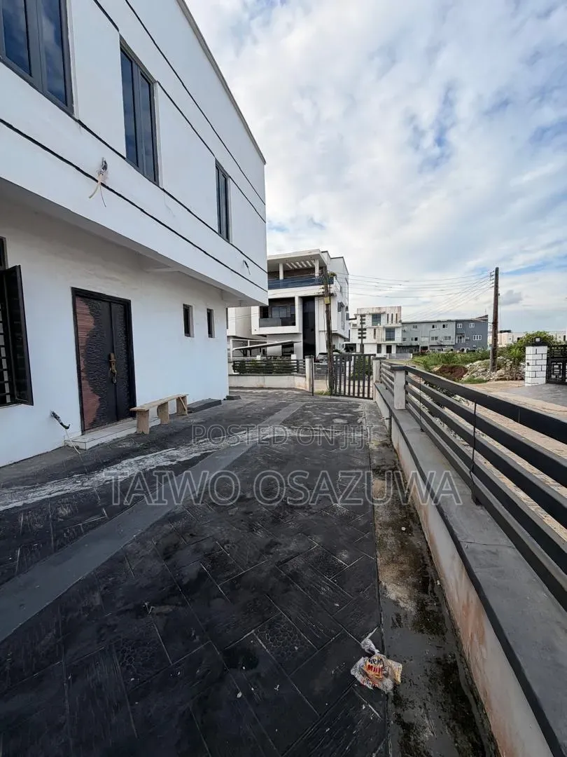 4bdrm Duplex in Orchid, Lekki Expressway for rent