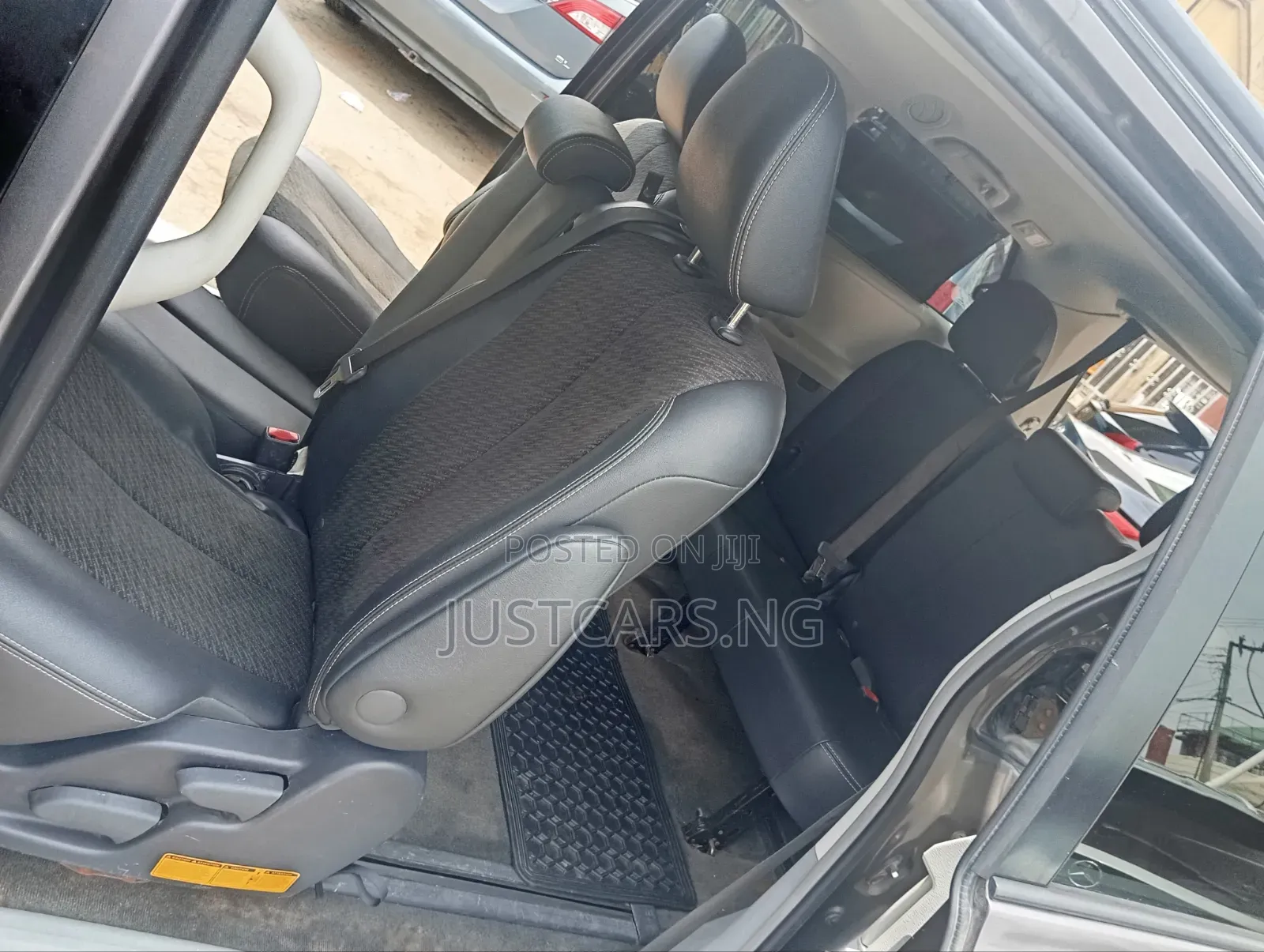 Toyota Sienna 2012 Gray