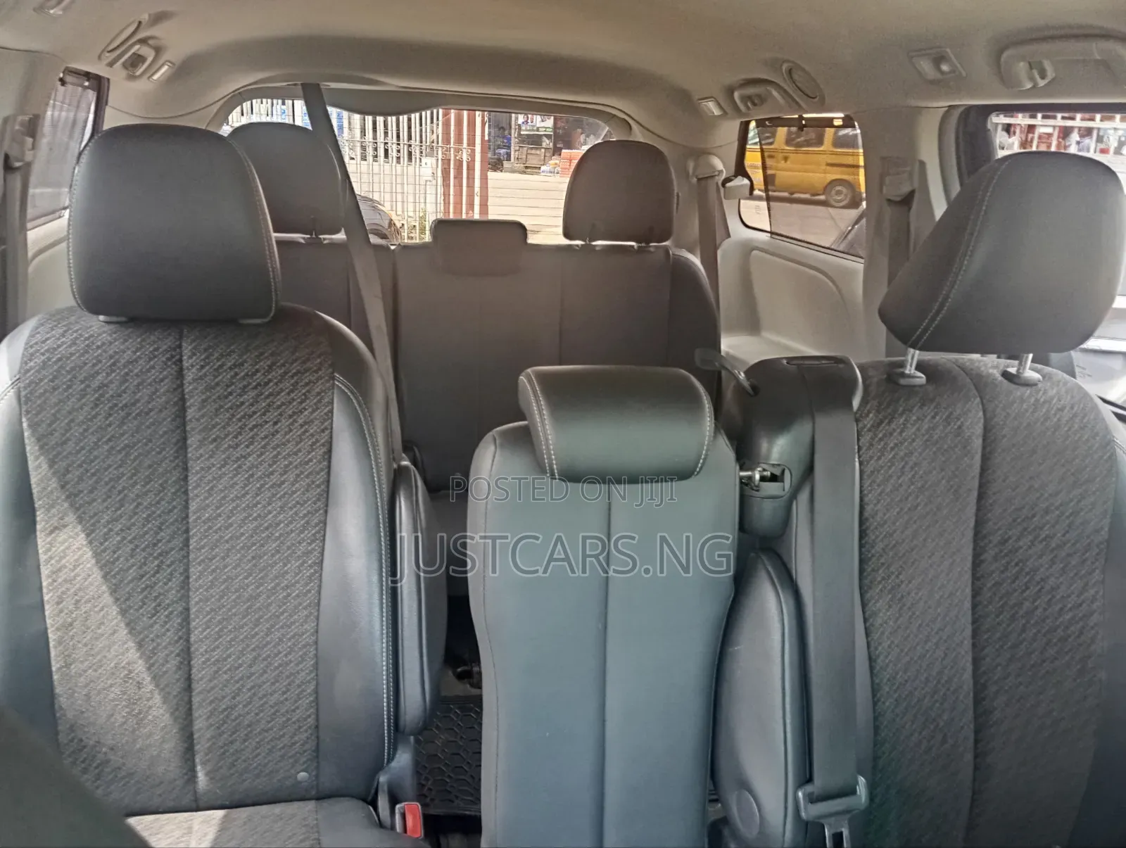 Toyota Sienna 2012 Gray