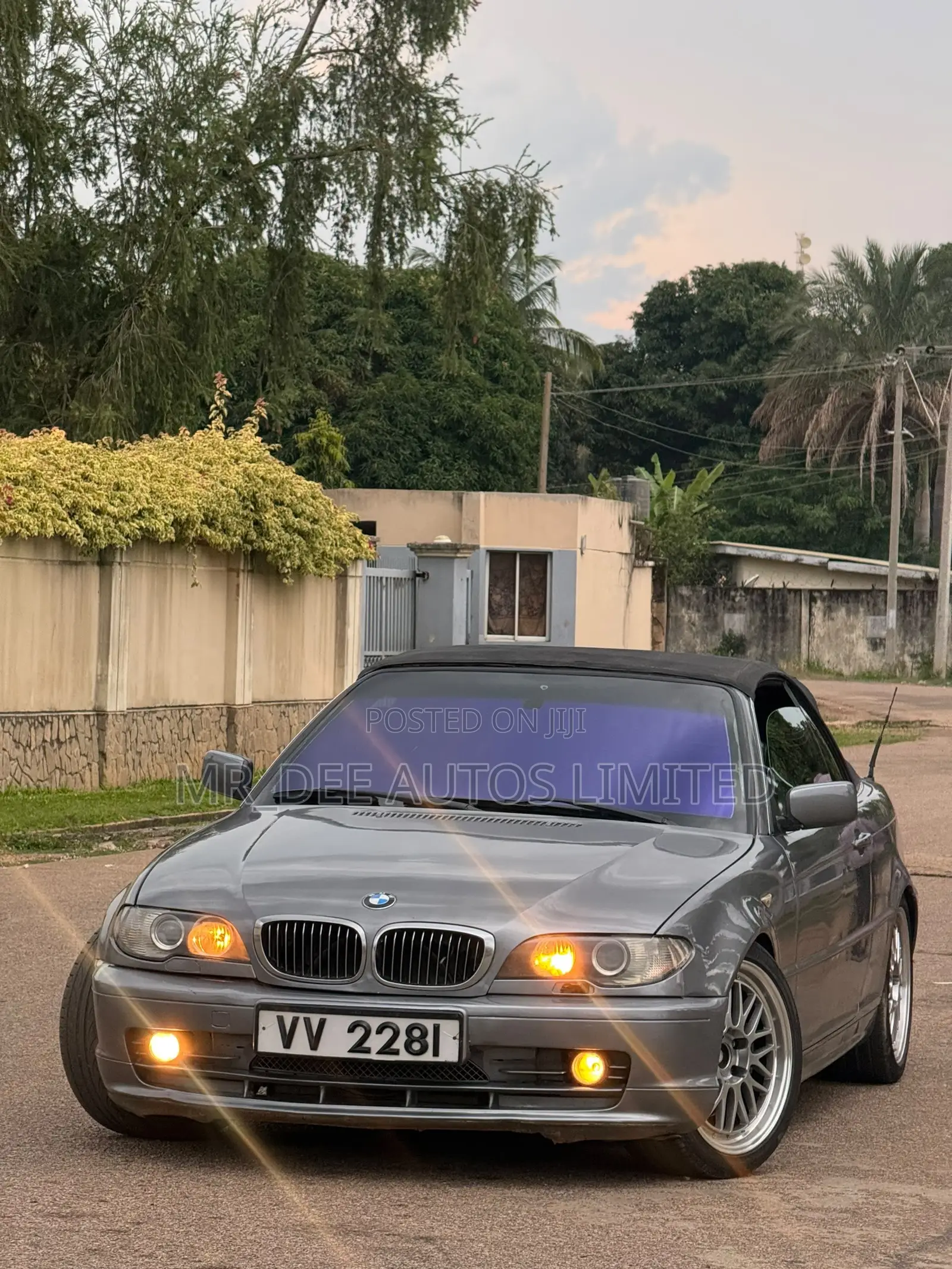 BMW 330i 2005 Gray