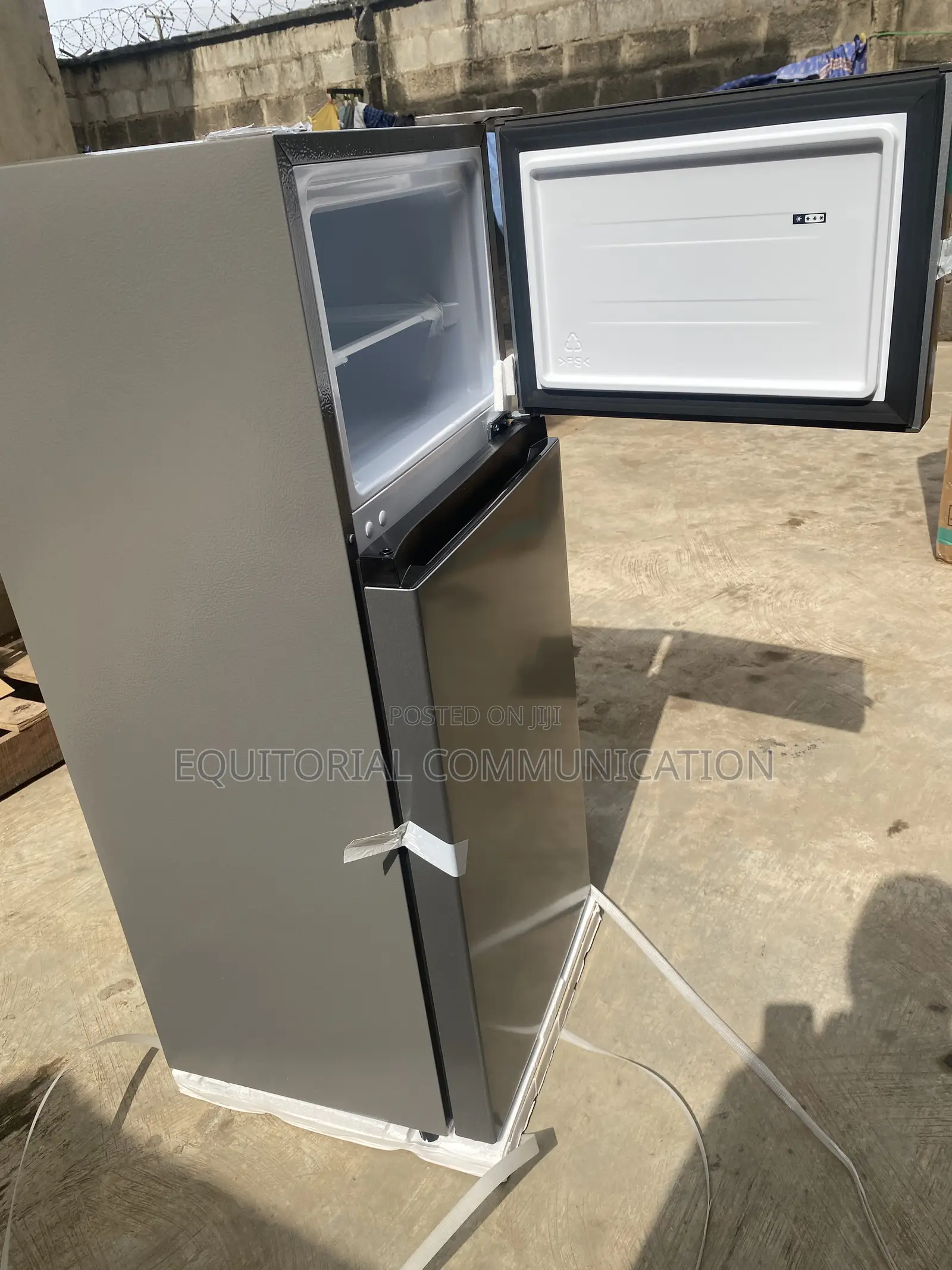 Hisense REF172DR 124L Daily Use Fridge