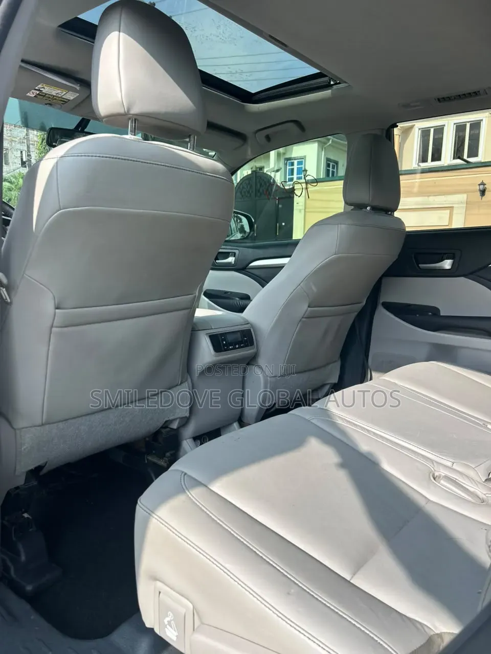 Toyota Highlander XLE V6 4x2 (3.5L 6cyl 6A) 2016 White
