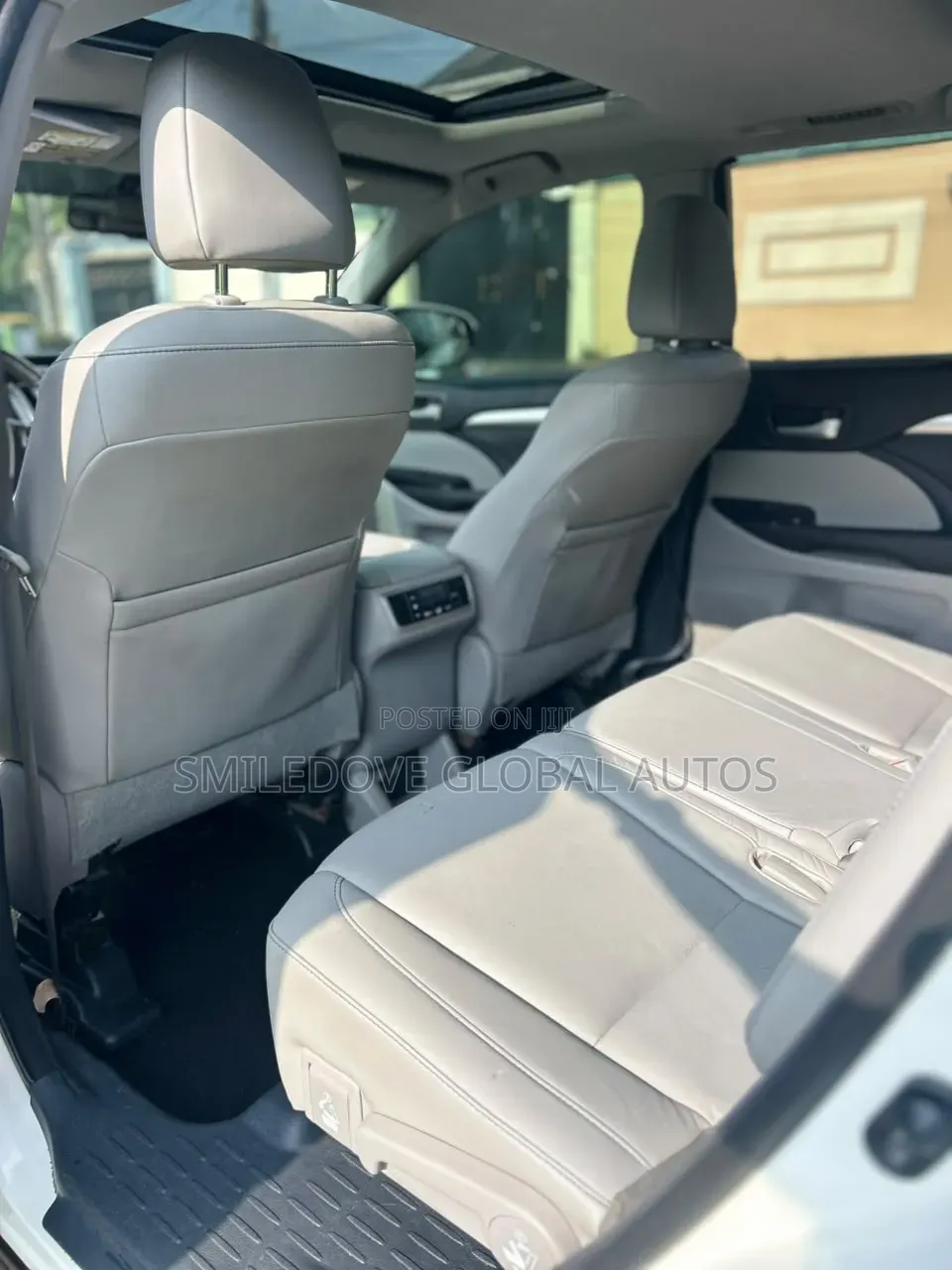 Toyota Highlander XLE V6 4x2 (3.5L 6cyl 6A) 2016 White