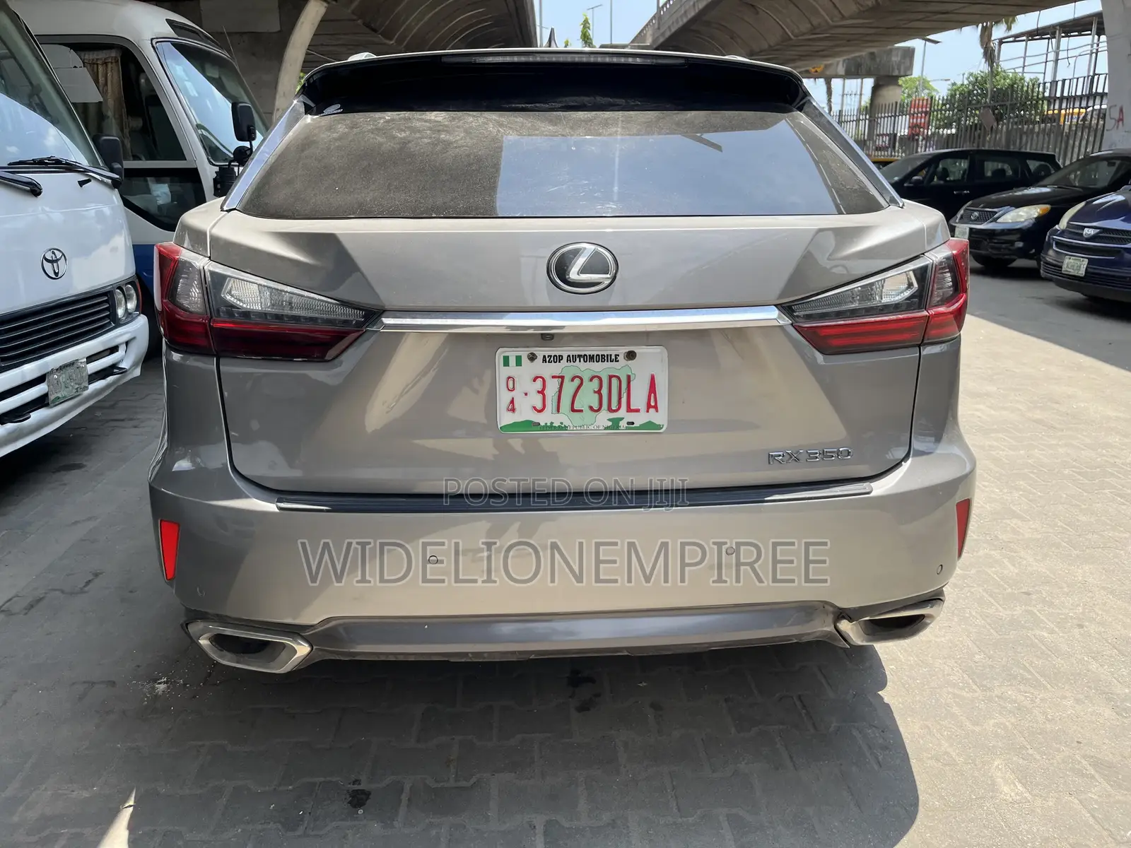Lexus RX 350L Luxury AWD 2019 Gold