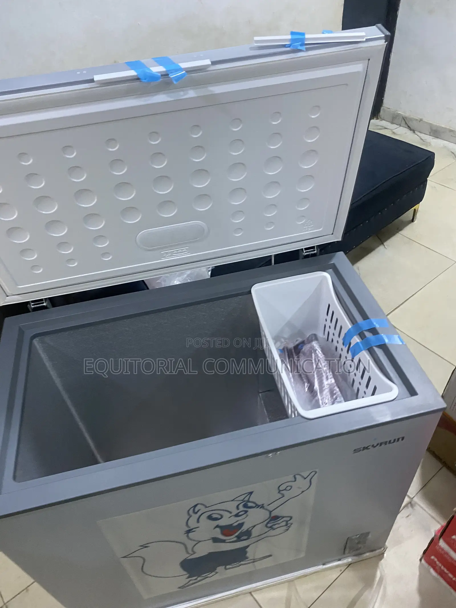 Skyrun BD-250AI 200L Chest Freezer Inverter Cooling