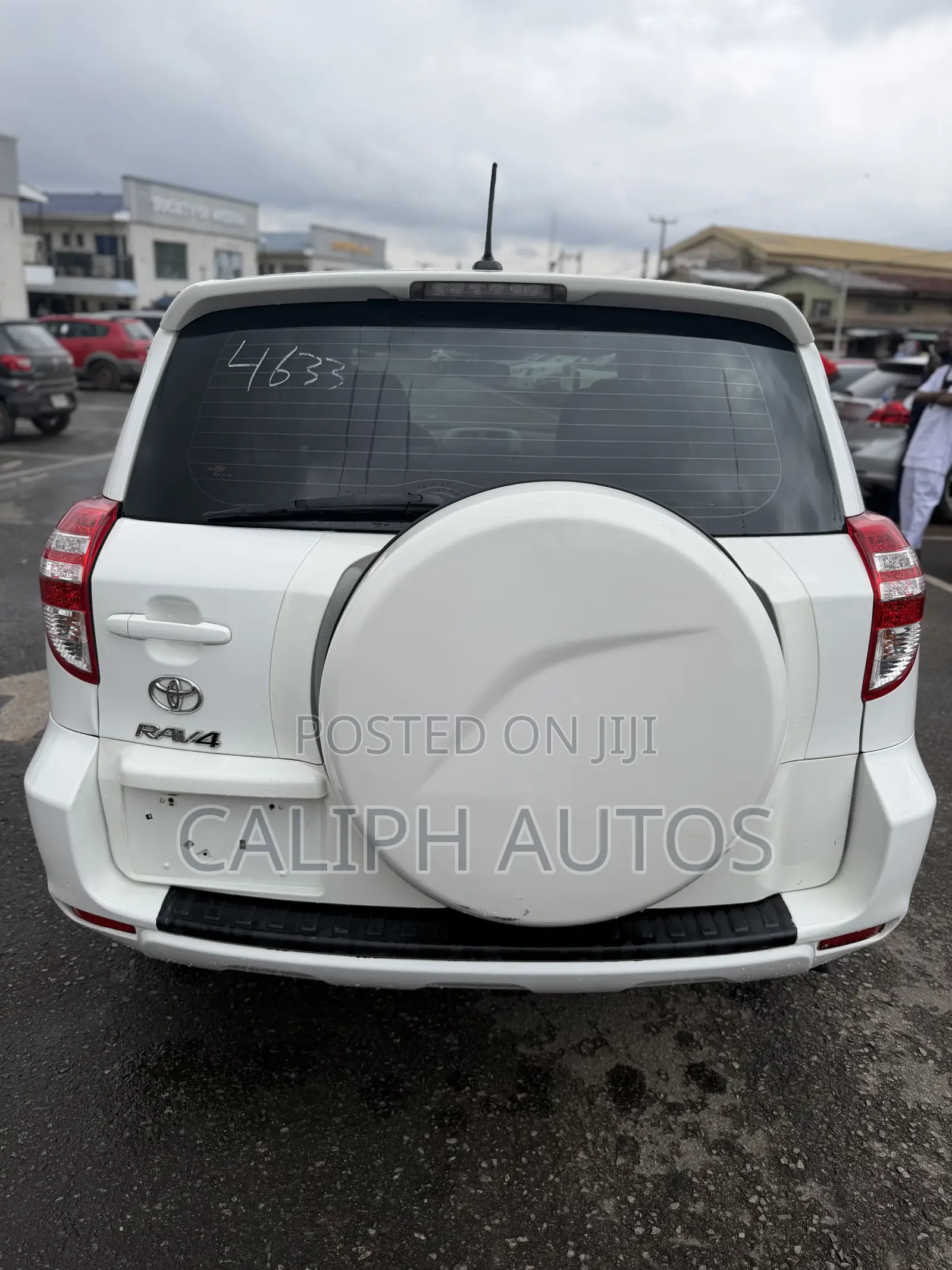 Toyota RAV4 2.5 2012 White