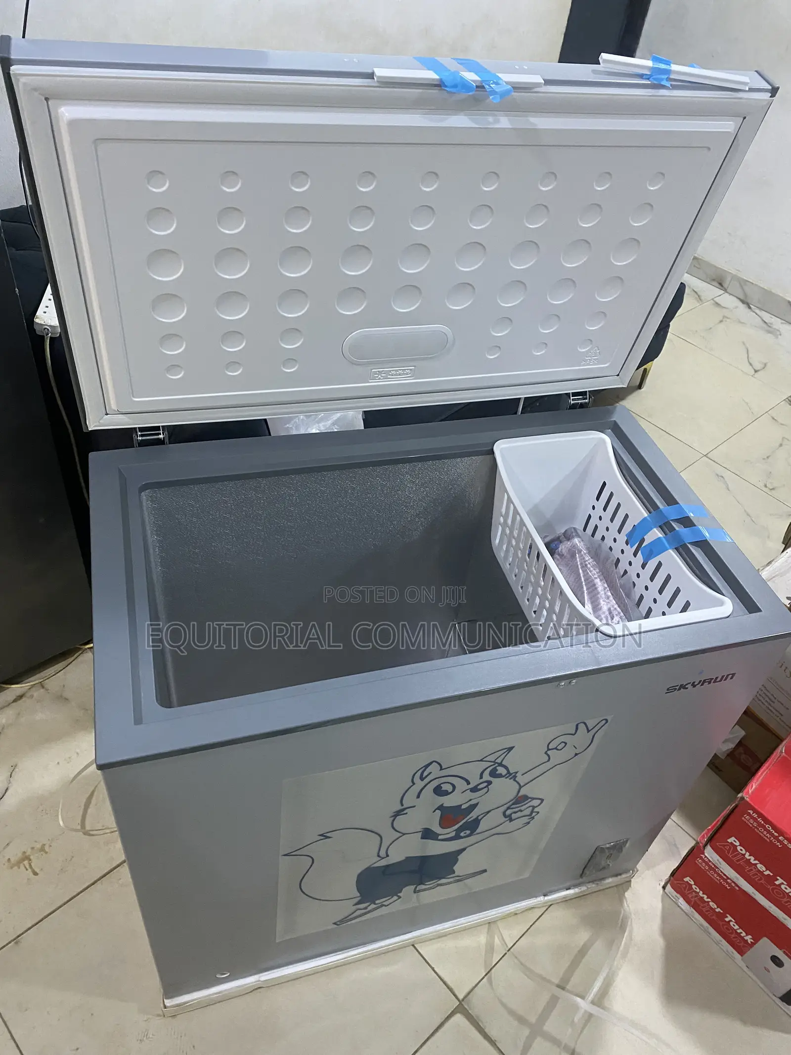 Skyrun BD-250AI 200L Inverter Chest Freezer for Frozen Foods