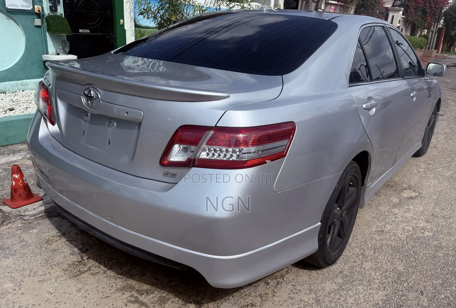 Toyota Camry 2011 Silver