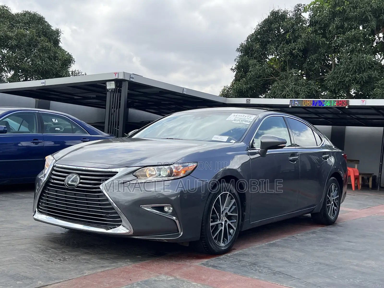 Lexus ES 350 FWD 2017 Gray