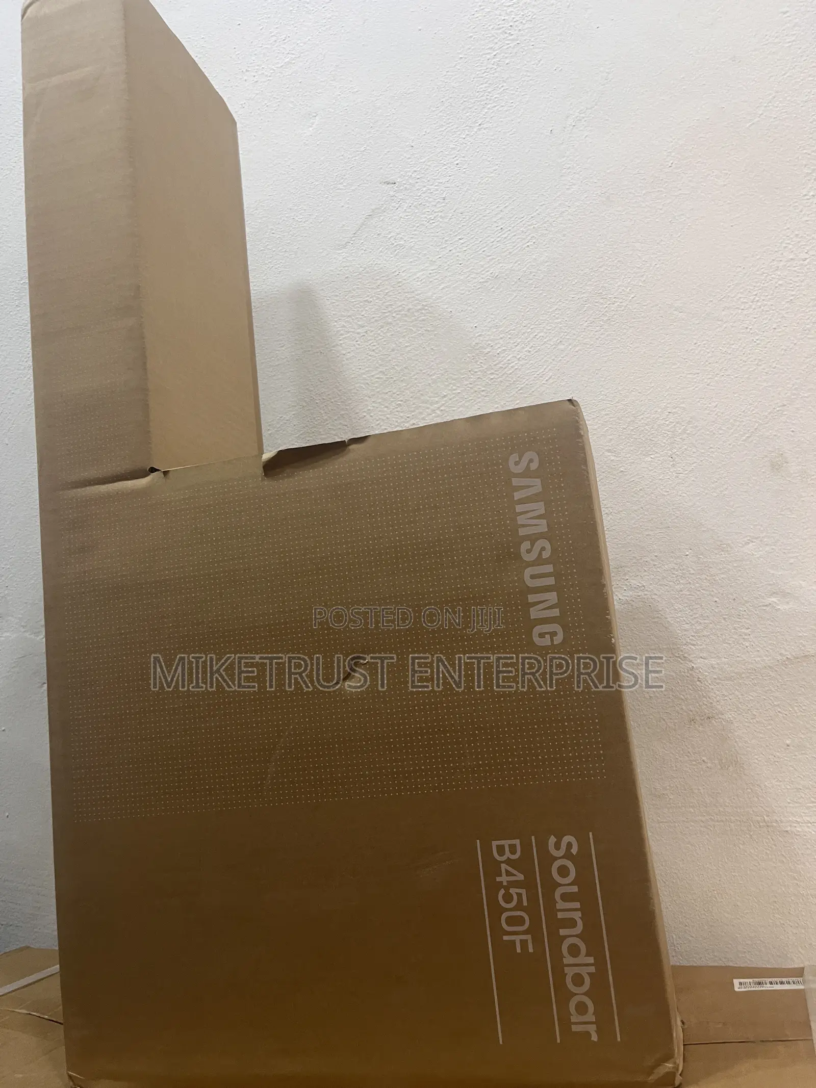 C450F Samsung Supper Sound Bar. Wireless Subwoofer