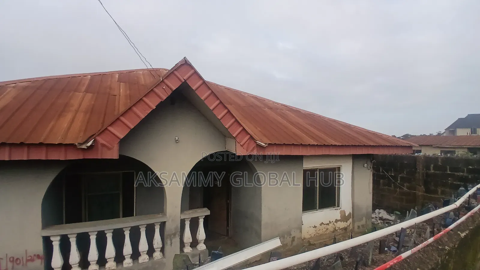 5bdrm Block of Flats in Temidire, Ibadan for sale