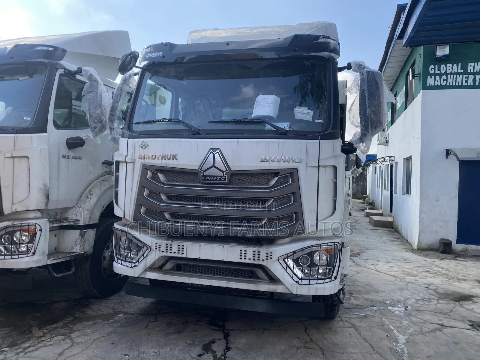 Howo Nx-430 + CNG 16-Cylinderz