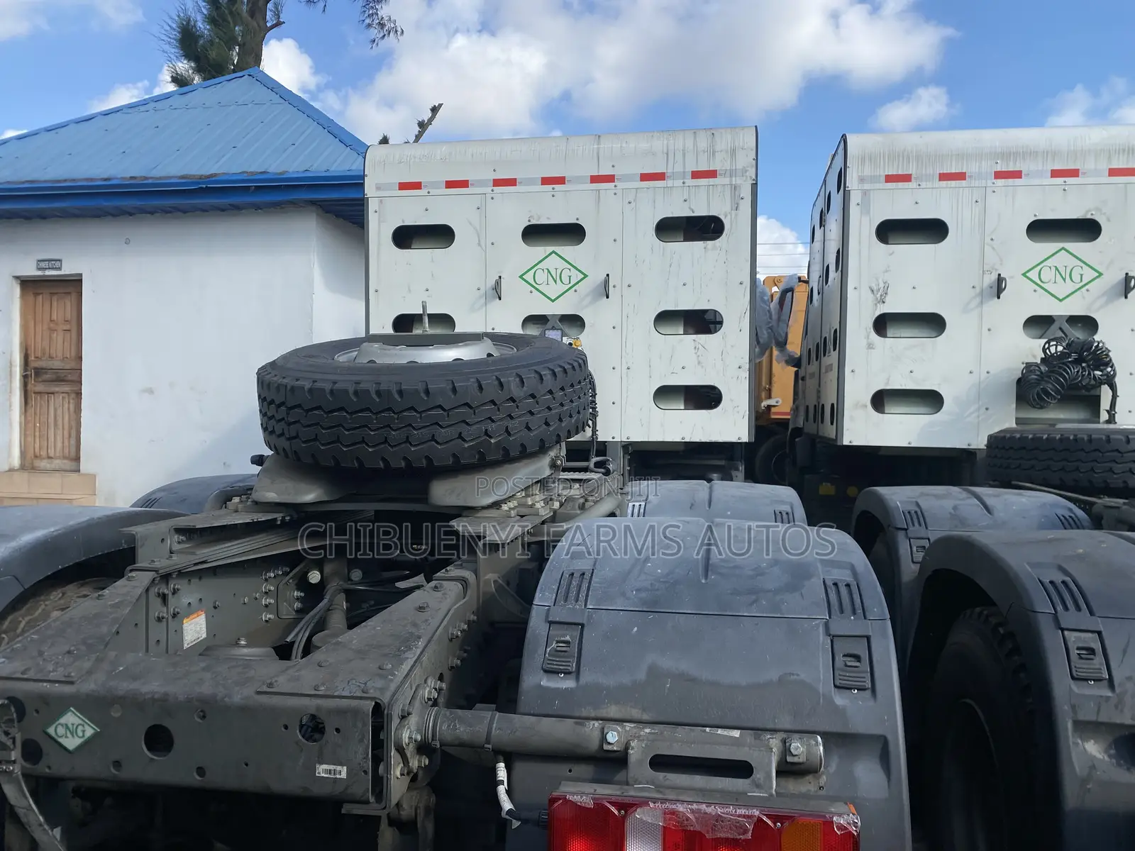 Howo Nx-430 + CNG 16-Cylinderz