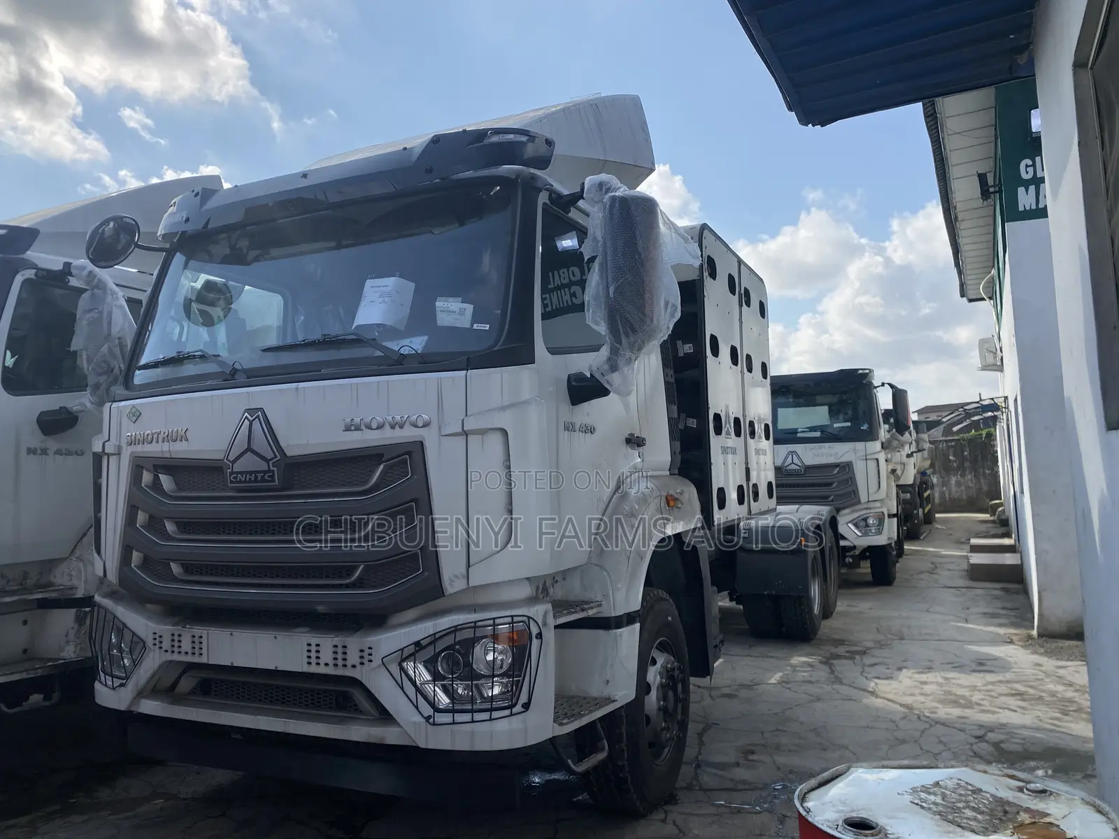 Howo Nx-430 + CNG 16-Cylinderz