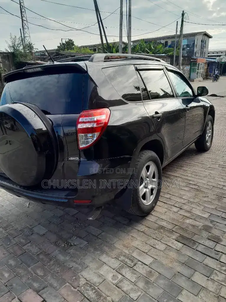 Toyota RAV4 2.5 4x4 2010 Black
