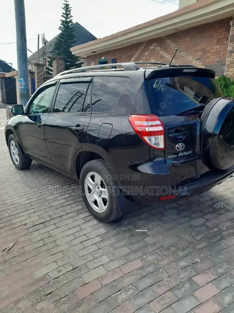 Toyota RAV4 2.5 4x4 2010 Black