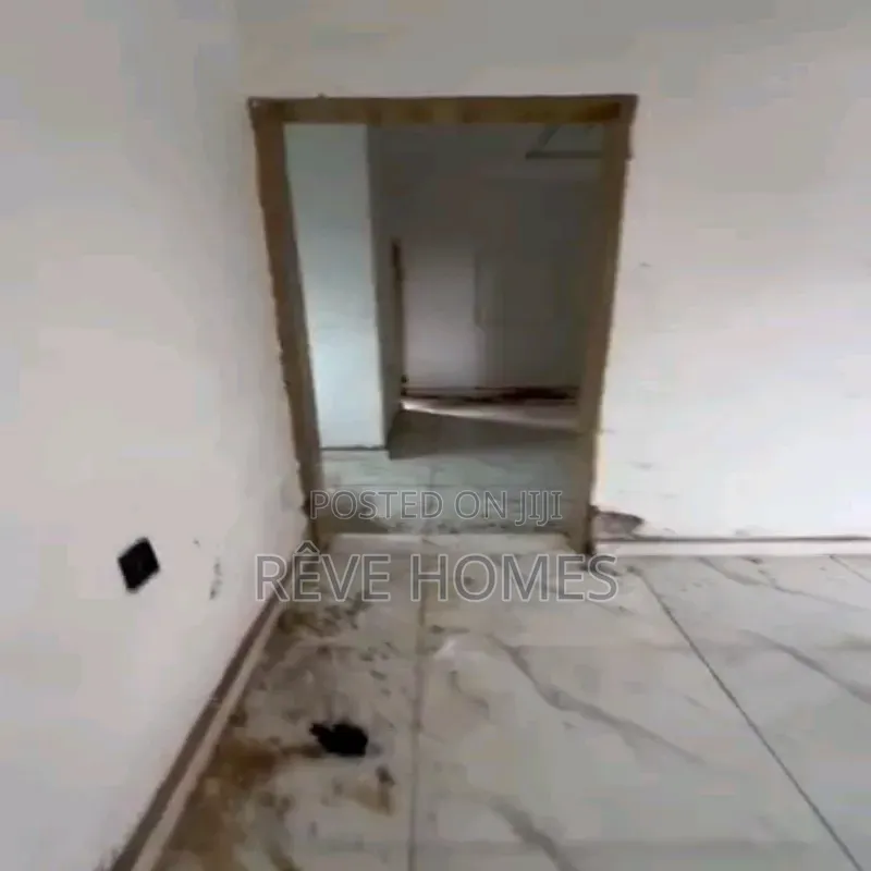 2bdrm Block of Flats in Shomolu / Shomolu for rent