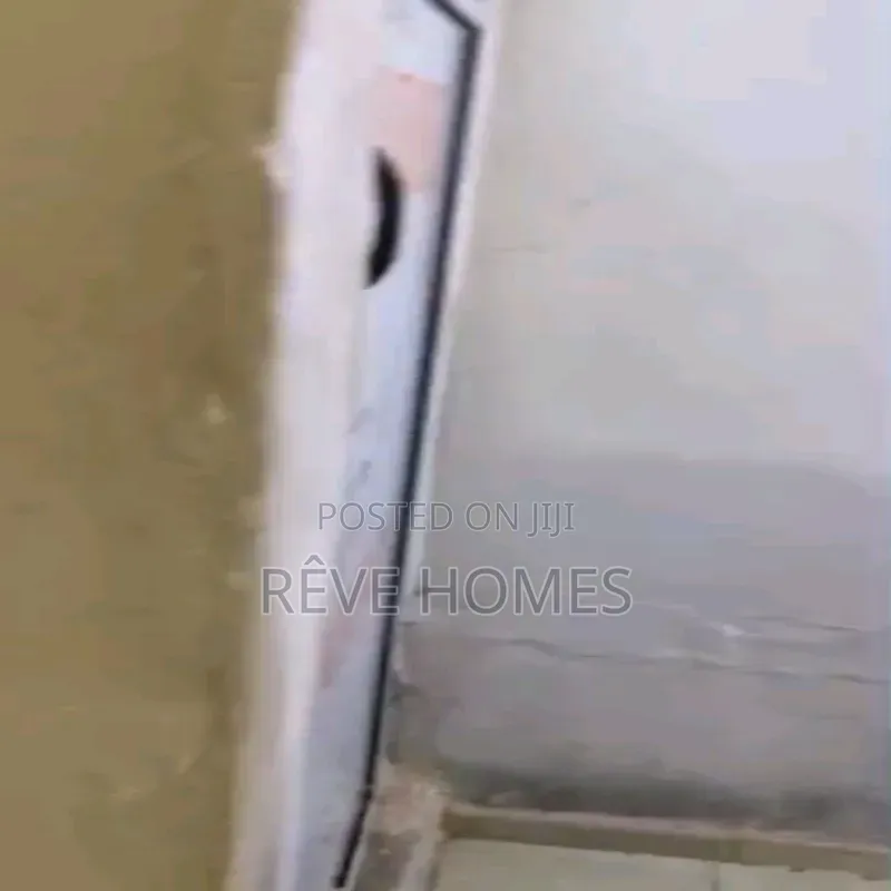 Studio Apartment in Onigbongbo for rent