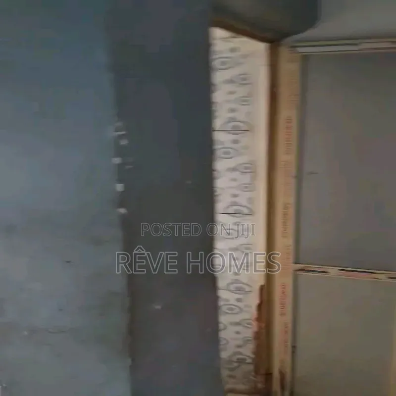 Studio Apartment in Alagomeji for rent