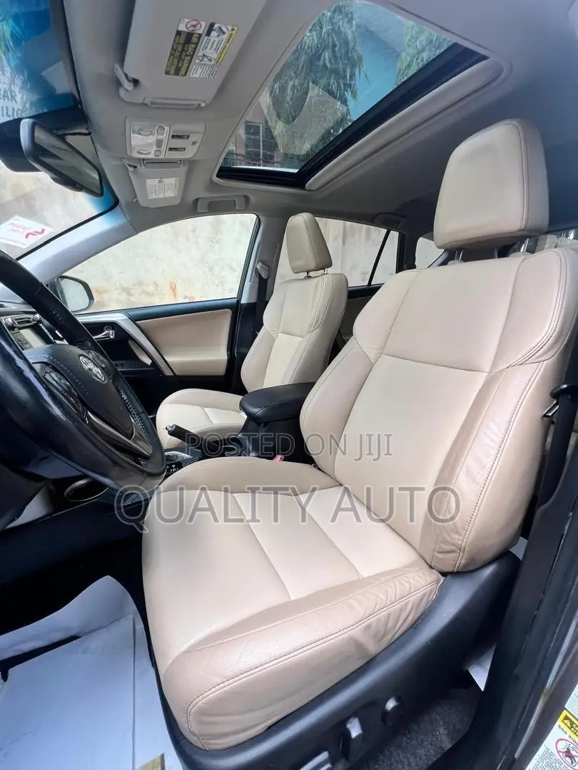 Toyota RAV4 Limited FWD (2.5L 4cyl 6A) 2016 Gray