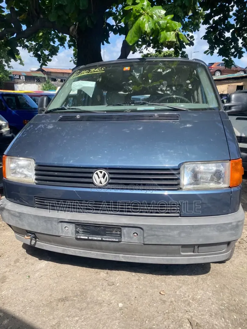 Volkswagen Transporter 2002 Blue