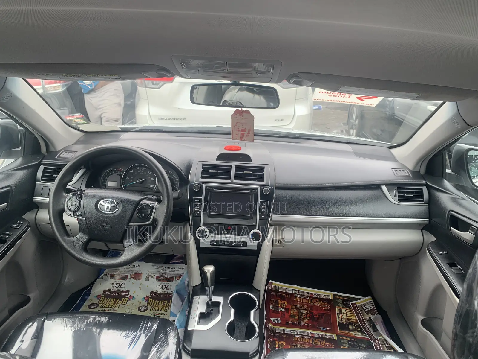 Toyota Camry LE 4dr Sedan (2.5L 4cyl 6A) 2013 Silver