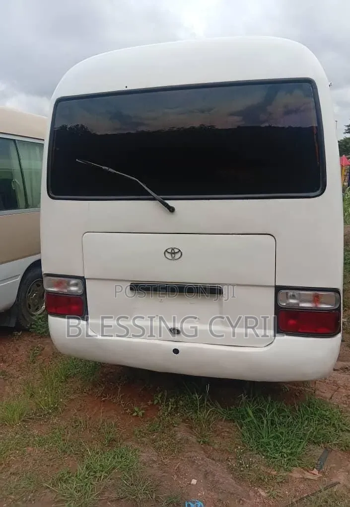 Toyota Coaster 2010 White