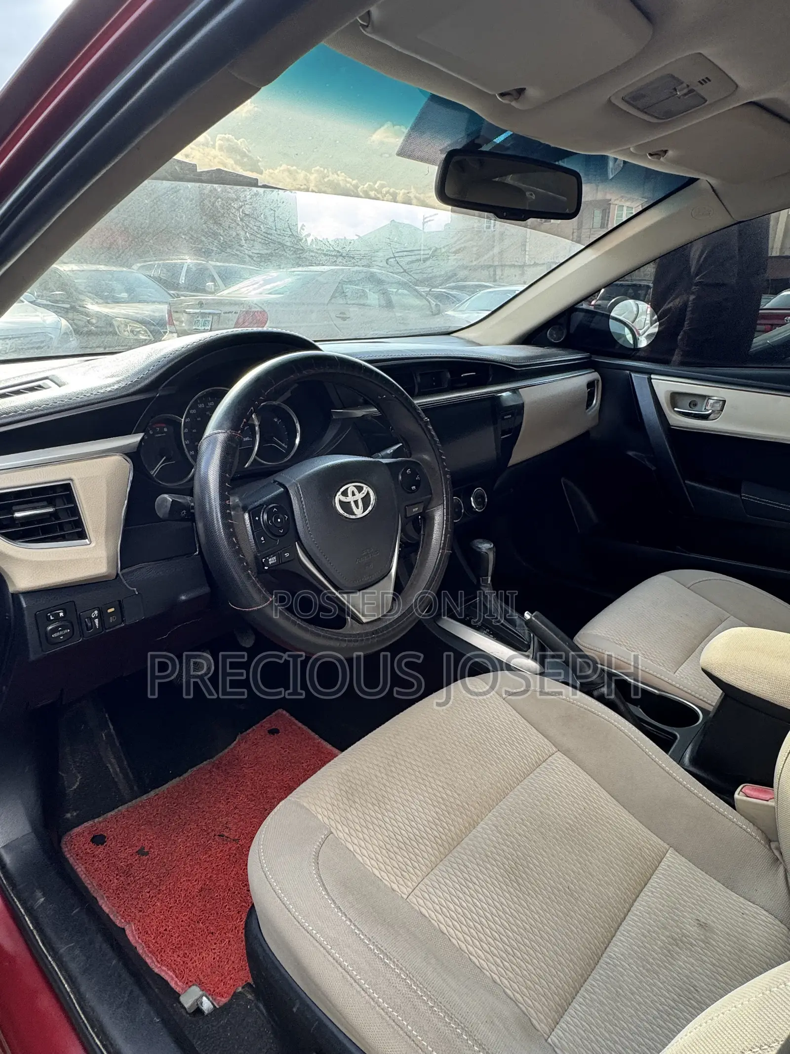 Toyota Corolla 2014 Red