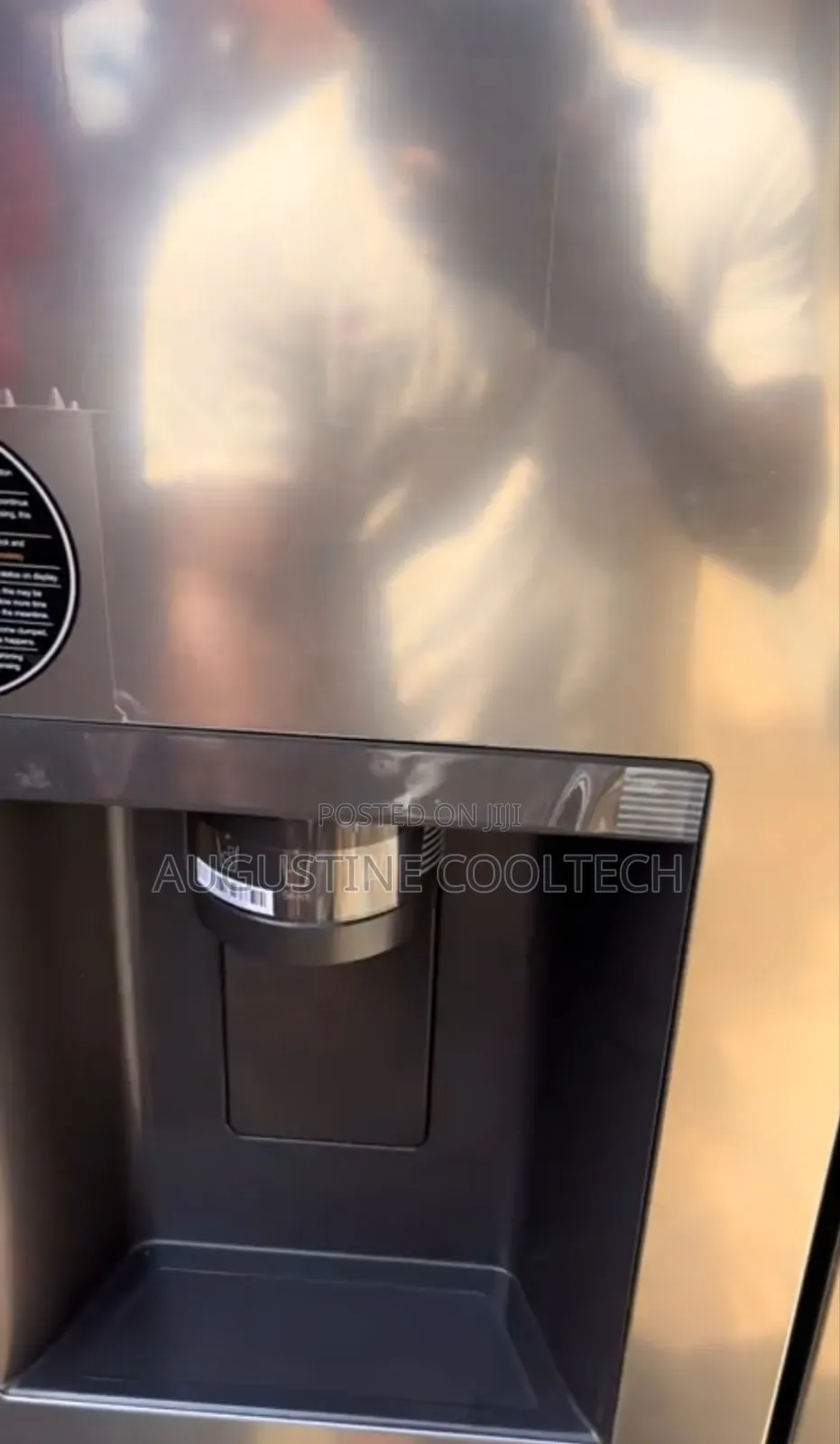 Brand New LG Side by Side Refrigerator With Ice Maker and Dispenser
