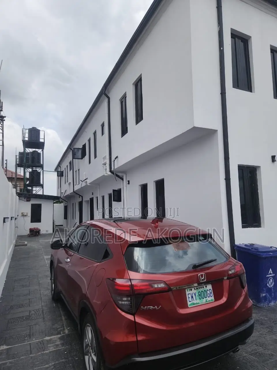 3bdrm Mansion in Gbakada, Ifako-Gbagada for sale