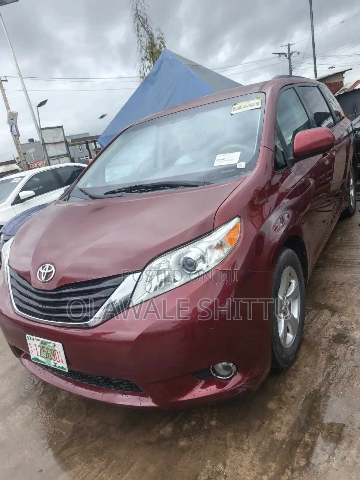 Toyota Sienna LE 7 Passenger 2012