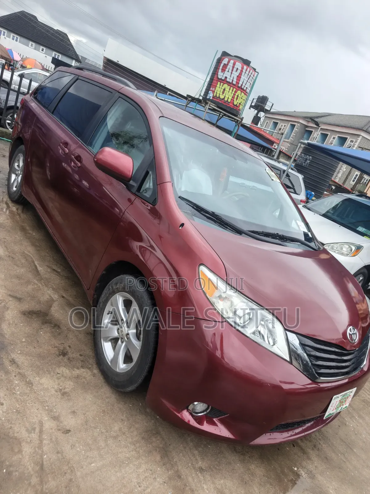 Toyota Sienna LE 7 Passenger 2012