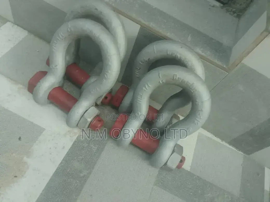 1 1/2 Shackle