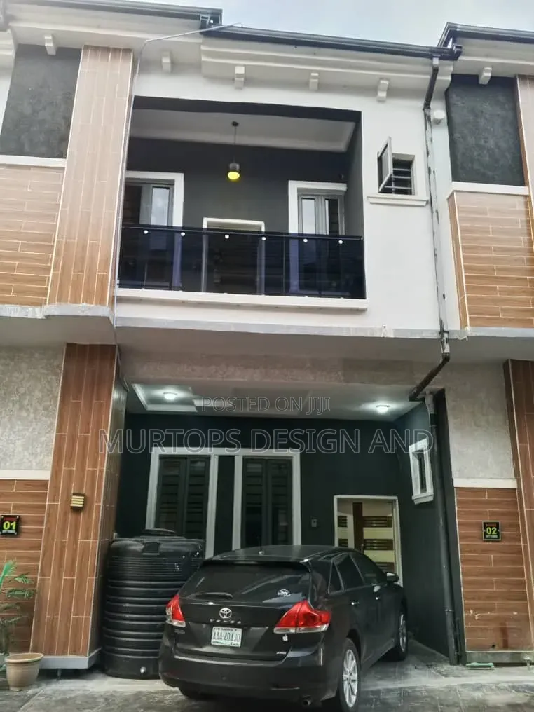4bdrm Townhouse / Terrace in Chevron for rent