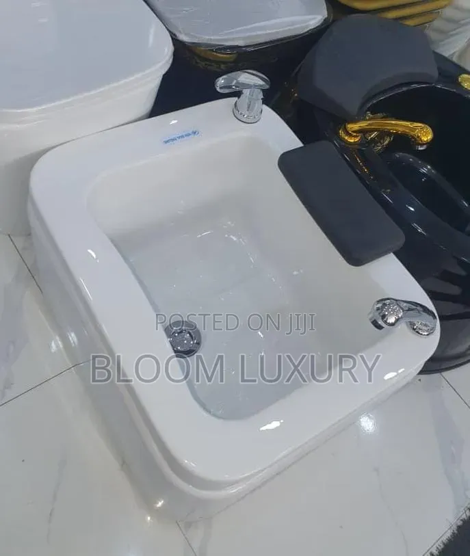 Pedicure Bowl