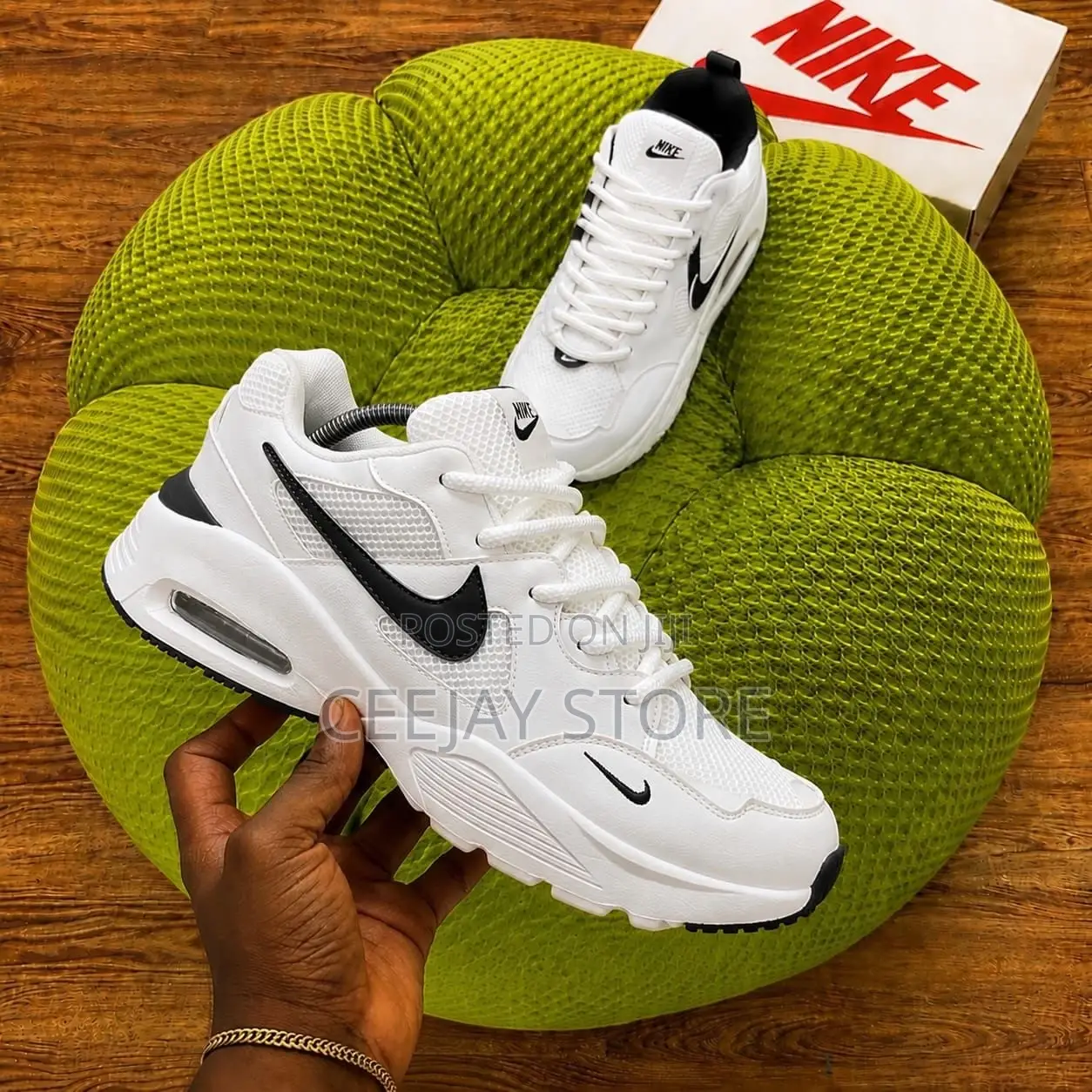 Nike Retro-Inspired Lifestyle Sneakers
