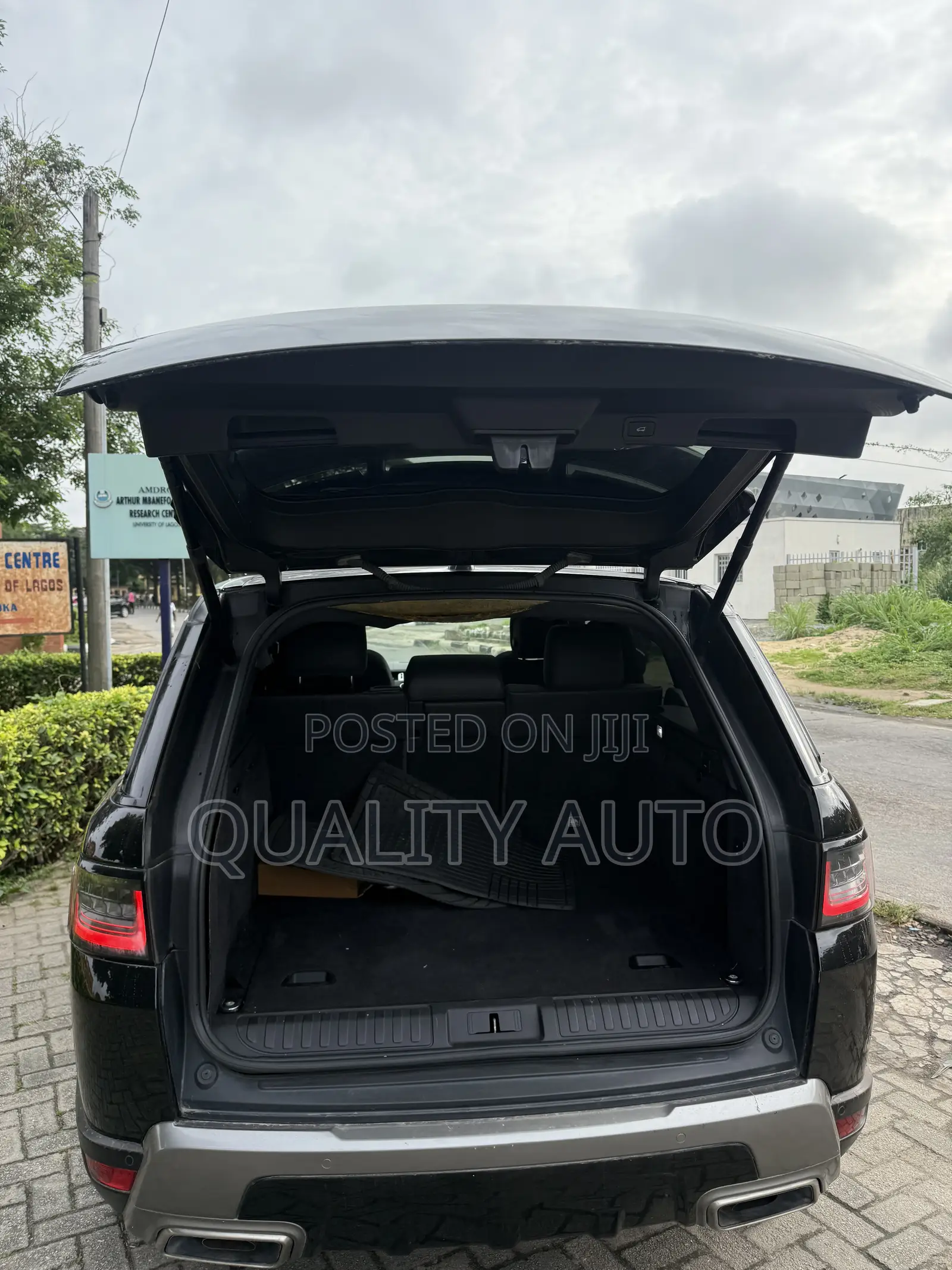 Land Rover Range Rover Sport SE Td6 4x4 2020 Black