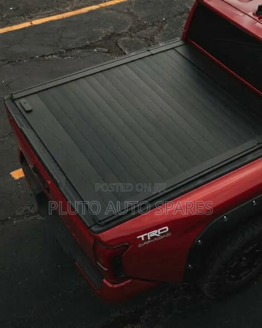 Tacoma 2025 Aluminum Roller Boot Cover