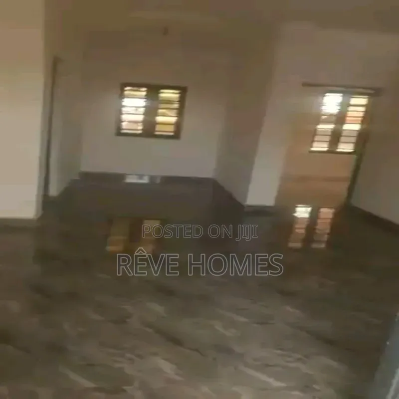 2bdrm Block of Flats in Oworonshoki / Gbagada for rent