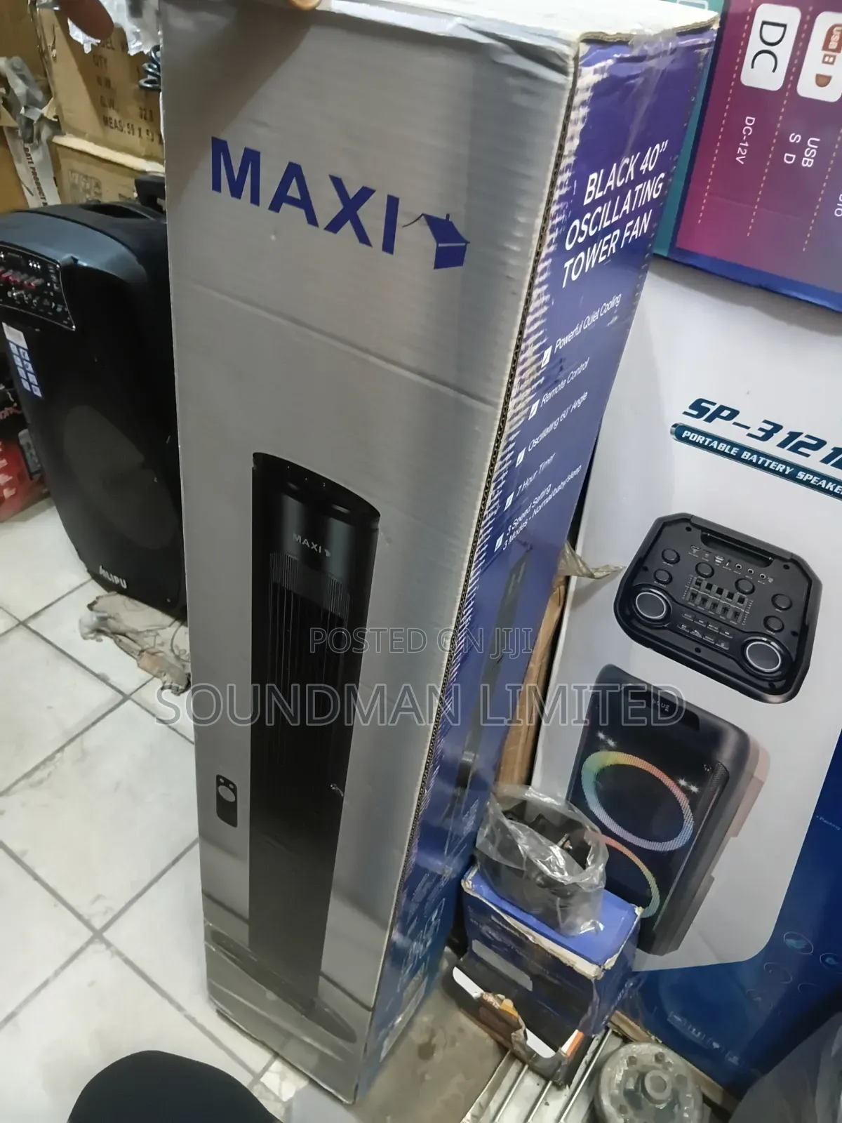 Maxi 40" Oscillating White Tower Fan With Remote Control