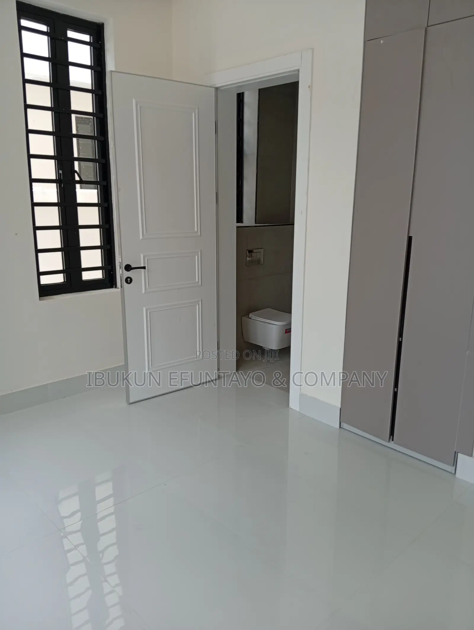 5bdrm Mansion in Belavista Estate, Lekki Phase 1 for sale