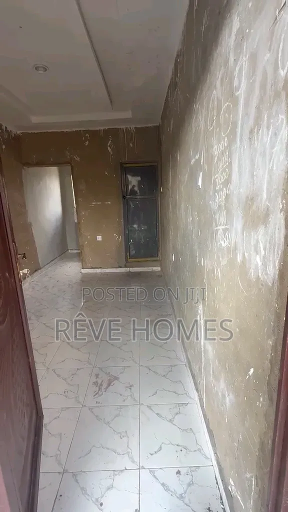 Studio Apartment in Shomolu / Shomolu for rent