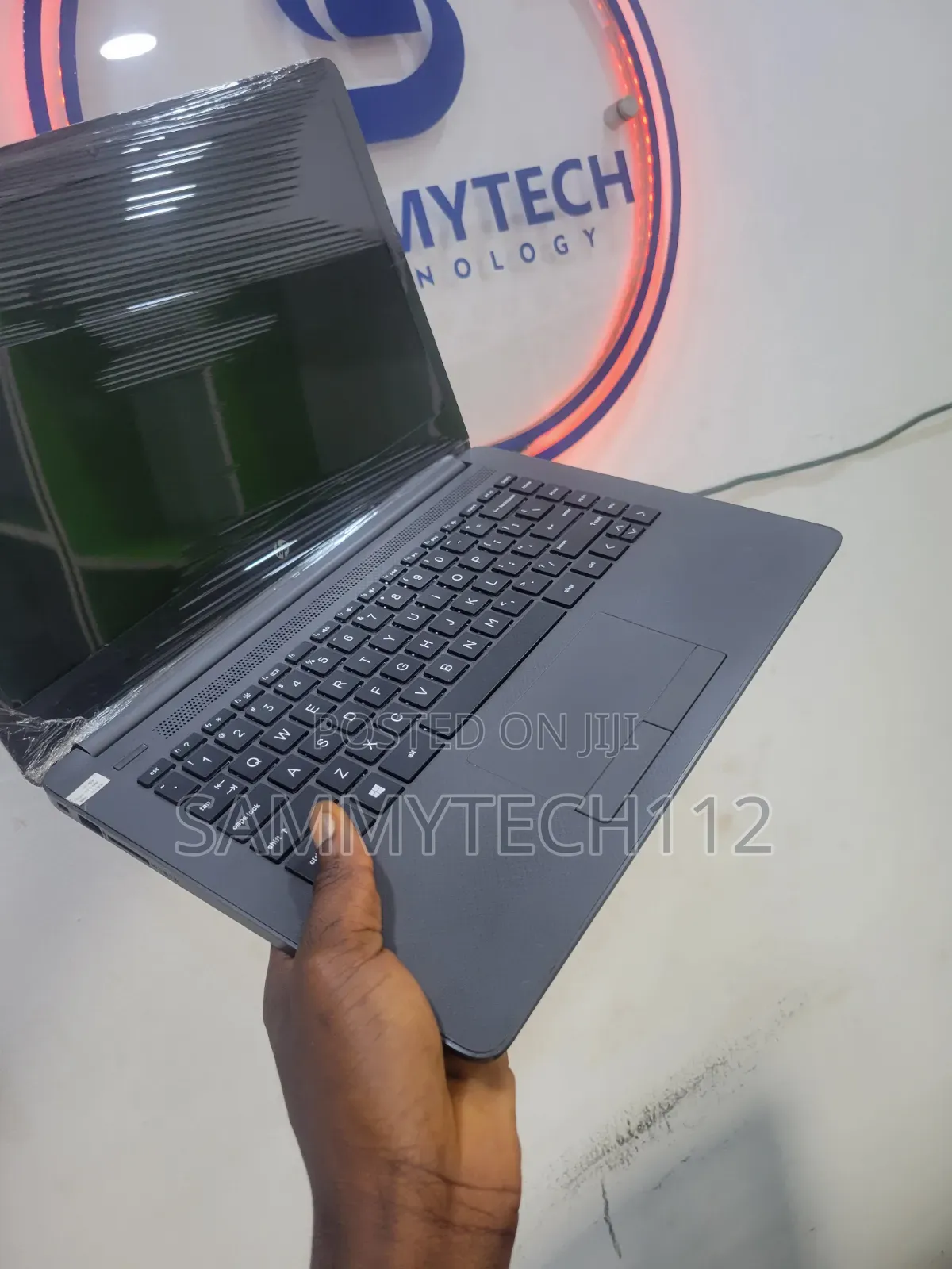 Laptop HP 250 G7 4GB Intel Pentium SSD 128GB